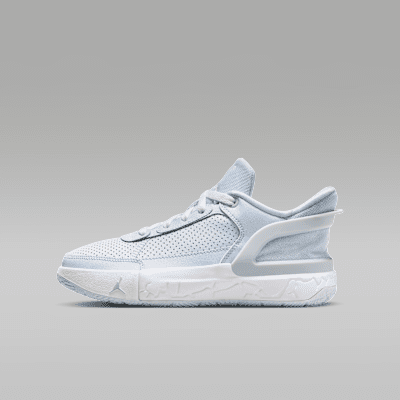 NIKE公式】ジョーダン デイ1 EO ジュニアシューズ.オンラインストア